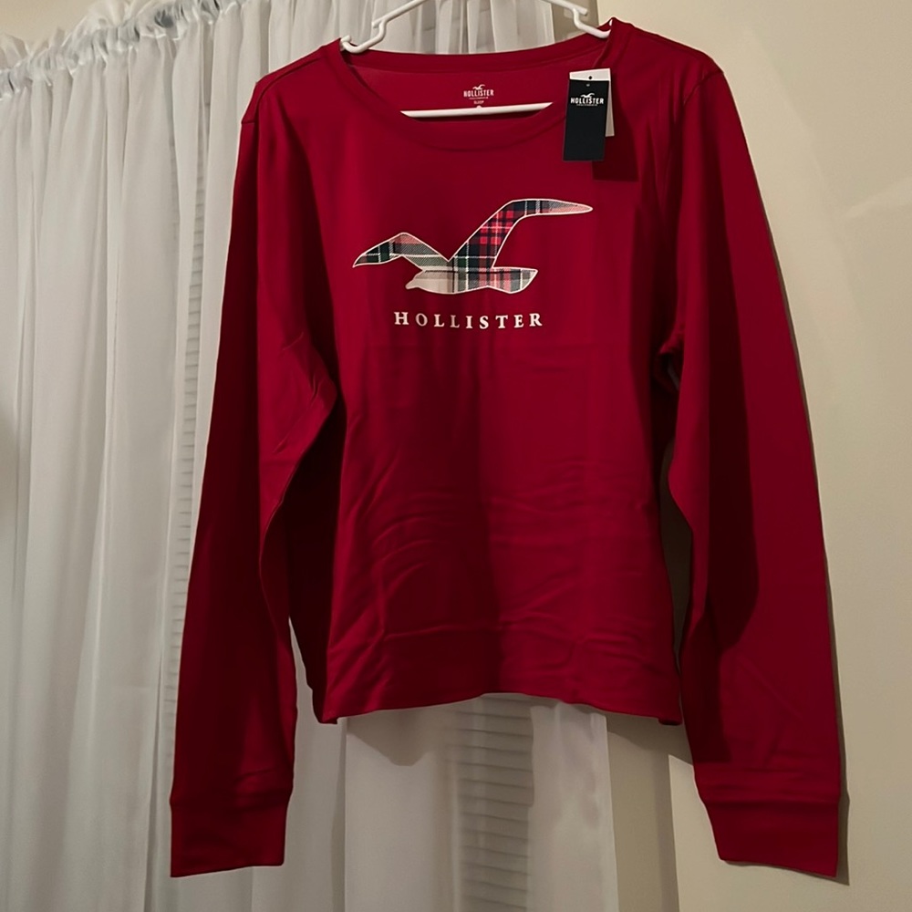 Women’s Red Size Large Hollister Sleep Shirt